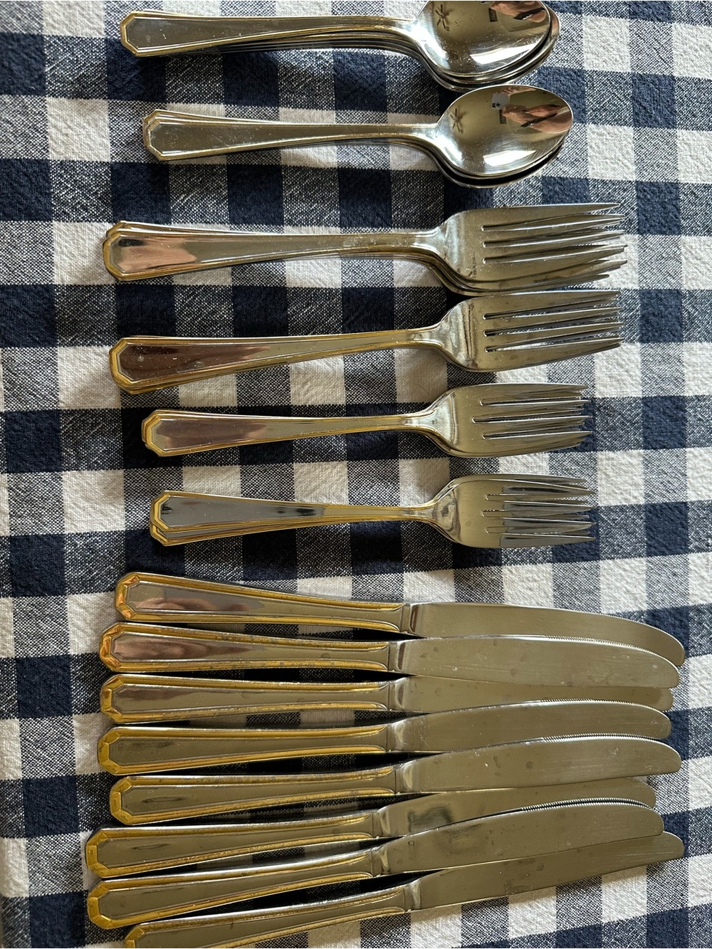 Towle 18-8 Stainless Steel 32 Piece Flatware Set - Silver with gold trim